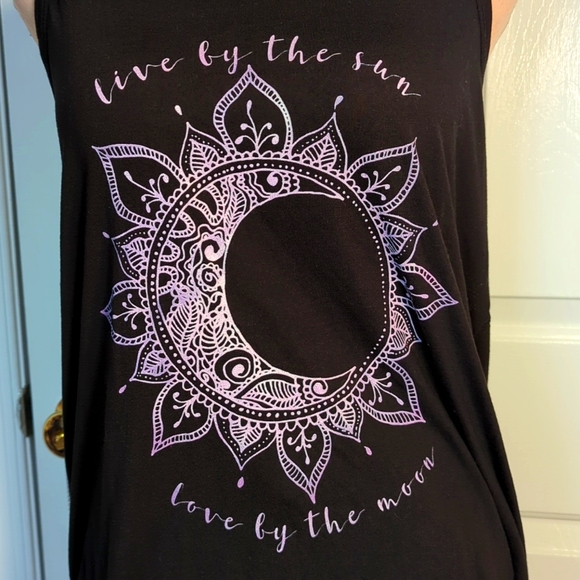 Fifthsun Graphic Tee NWOT - Picture 2 of 3